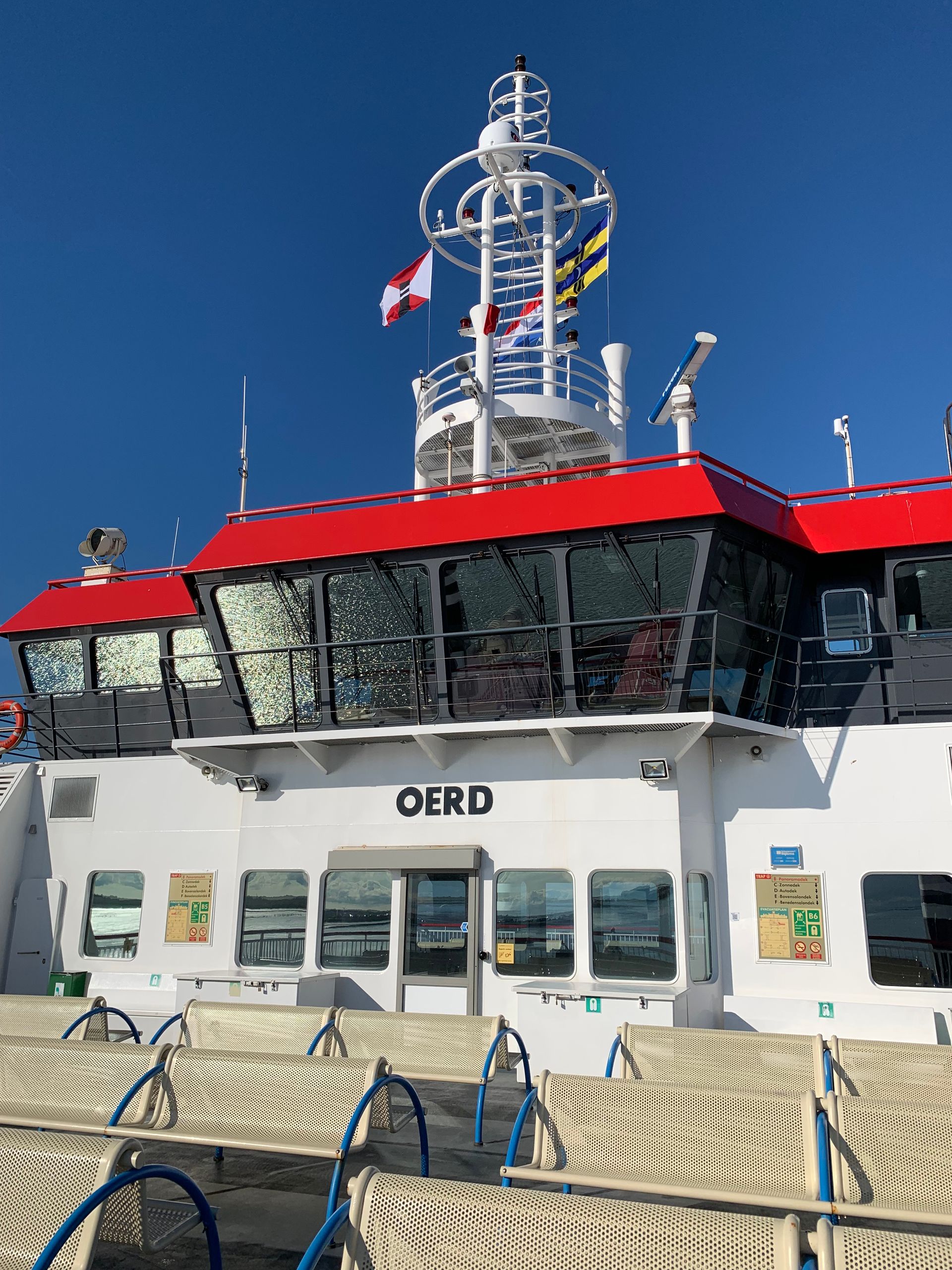Veerdienst van Wagenborg Passagiers Diensten van Holwerd naar Ameland.