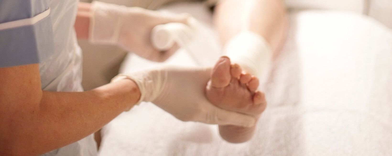 Venous Leg Ulcers: Best Treatment Options at Home