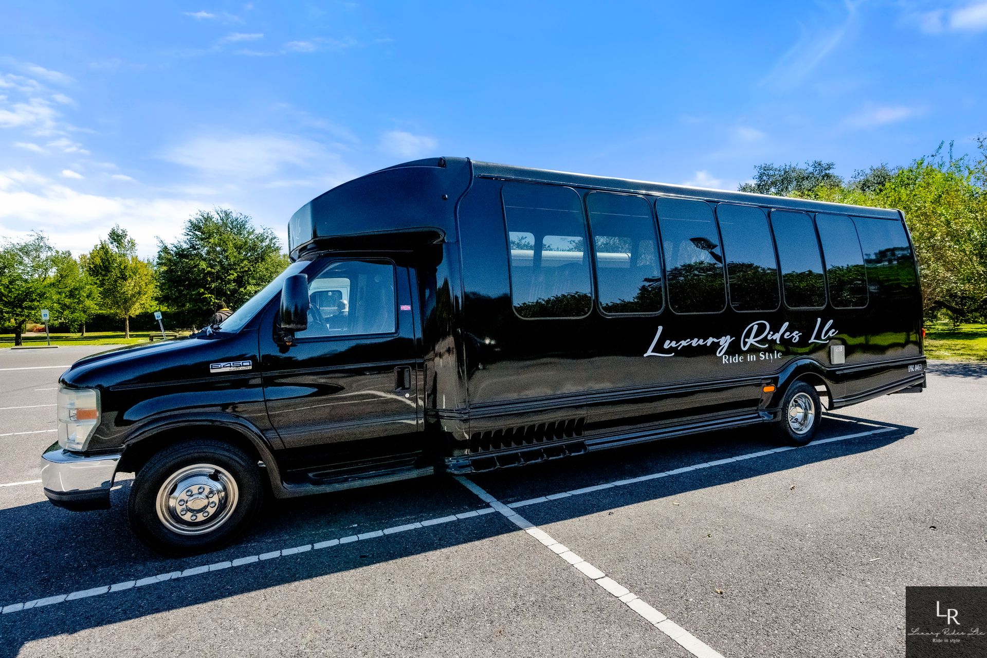 Transportation Gallery | Luxury Rides LLC | LA, Memphis, Nashville