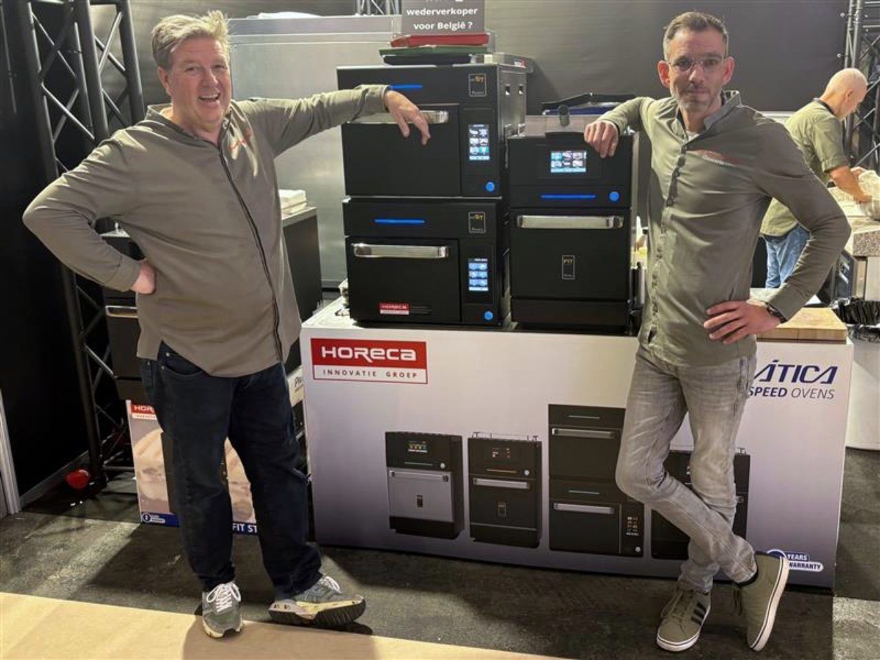 Prática and HIG Showcase Speed Ovens at EXPO Gent