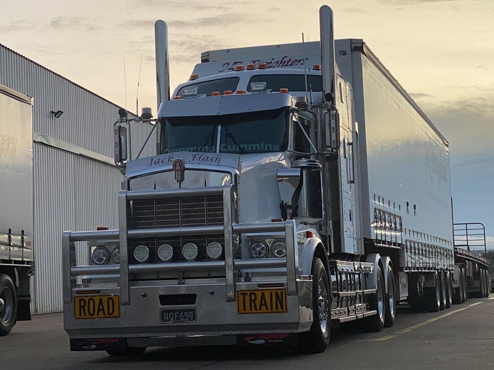 Road Train Jack Flash Freight Oversize Truck — NQ Freighters In Townsville QLD