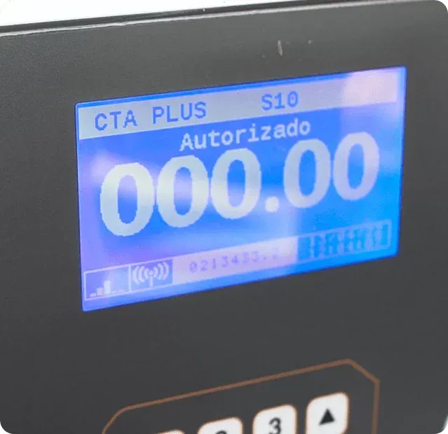 Um display cta plus s10 mostra a hora como 00:00