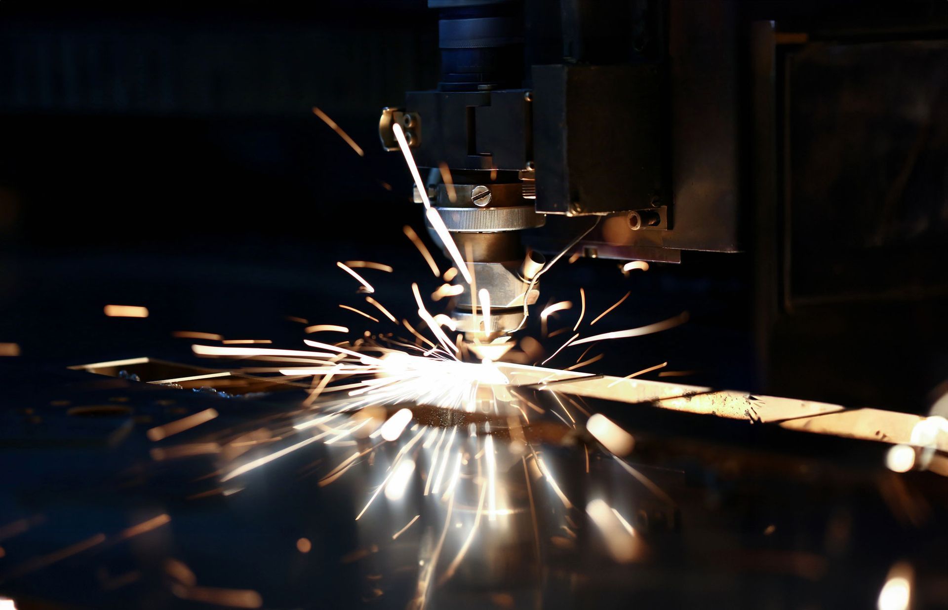taglio laser con fibra ottica