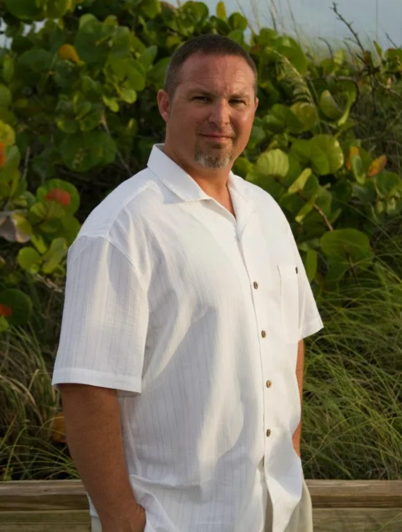 Ric Young Headshot