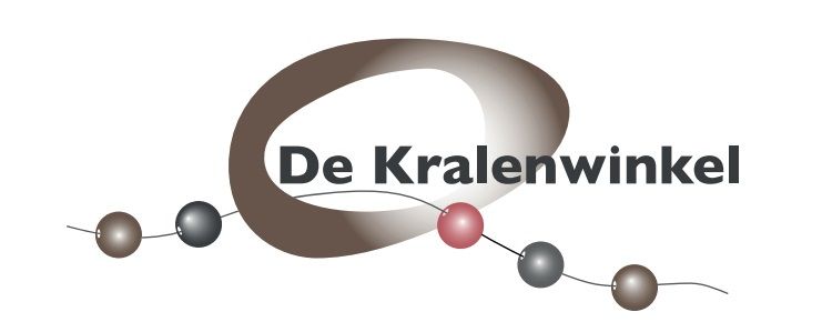 Het logo van De Kralenwinkel bestaat uit kralen en een bruine ovale vorm op een witte achtergrond.