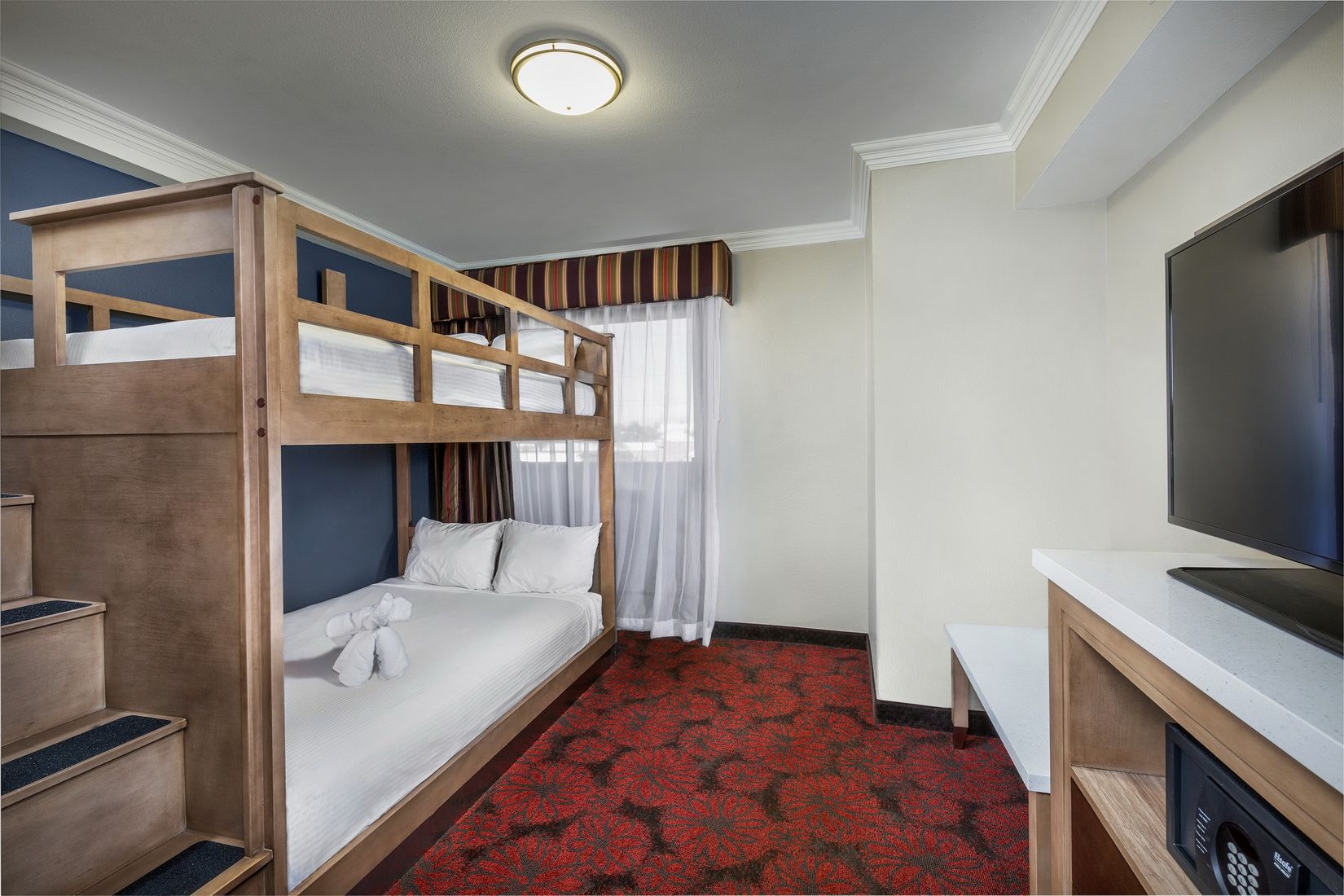 1 Bedroom Suite with Bunkbeds