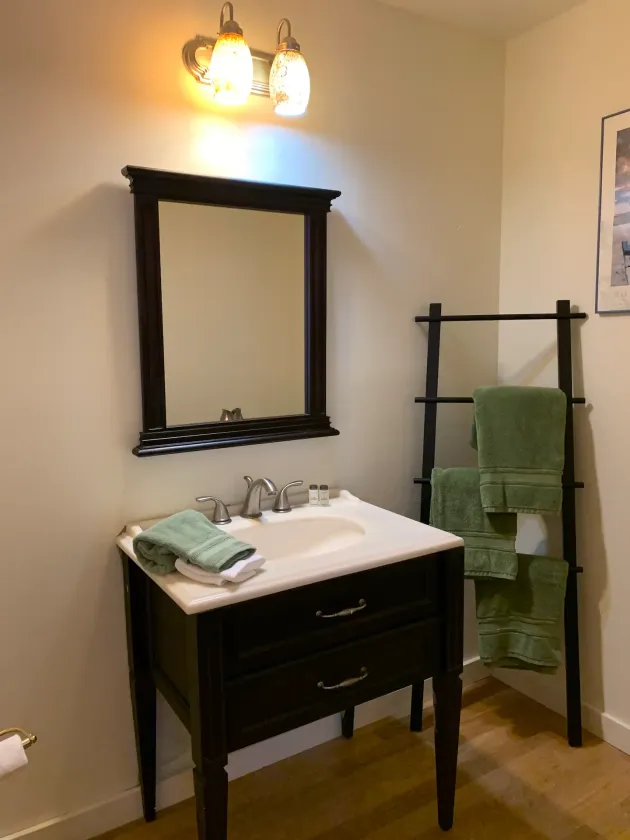 bathroom-sink