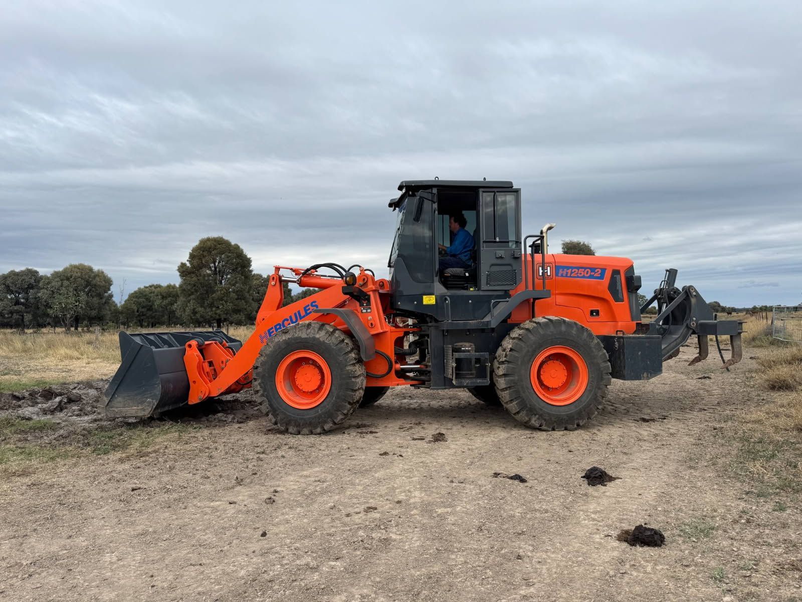 Hercules earthmoving machine Australia