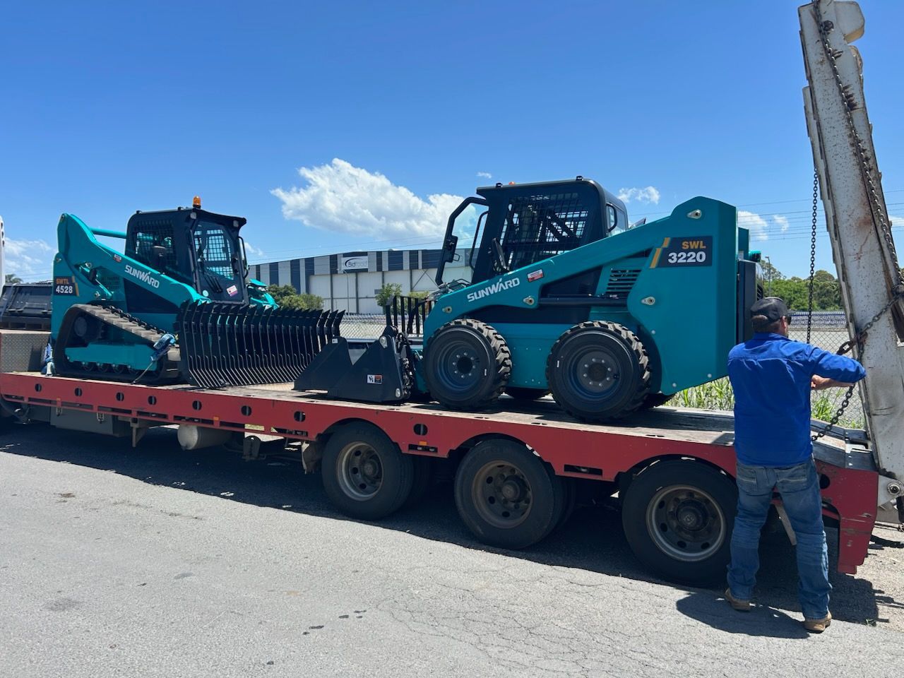 industrial excavator and loader machine