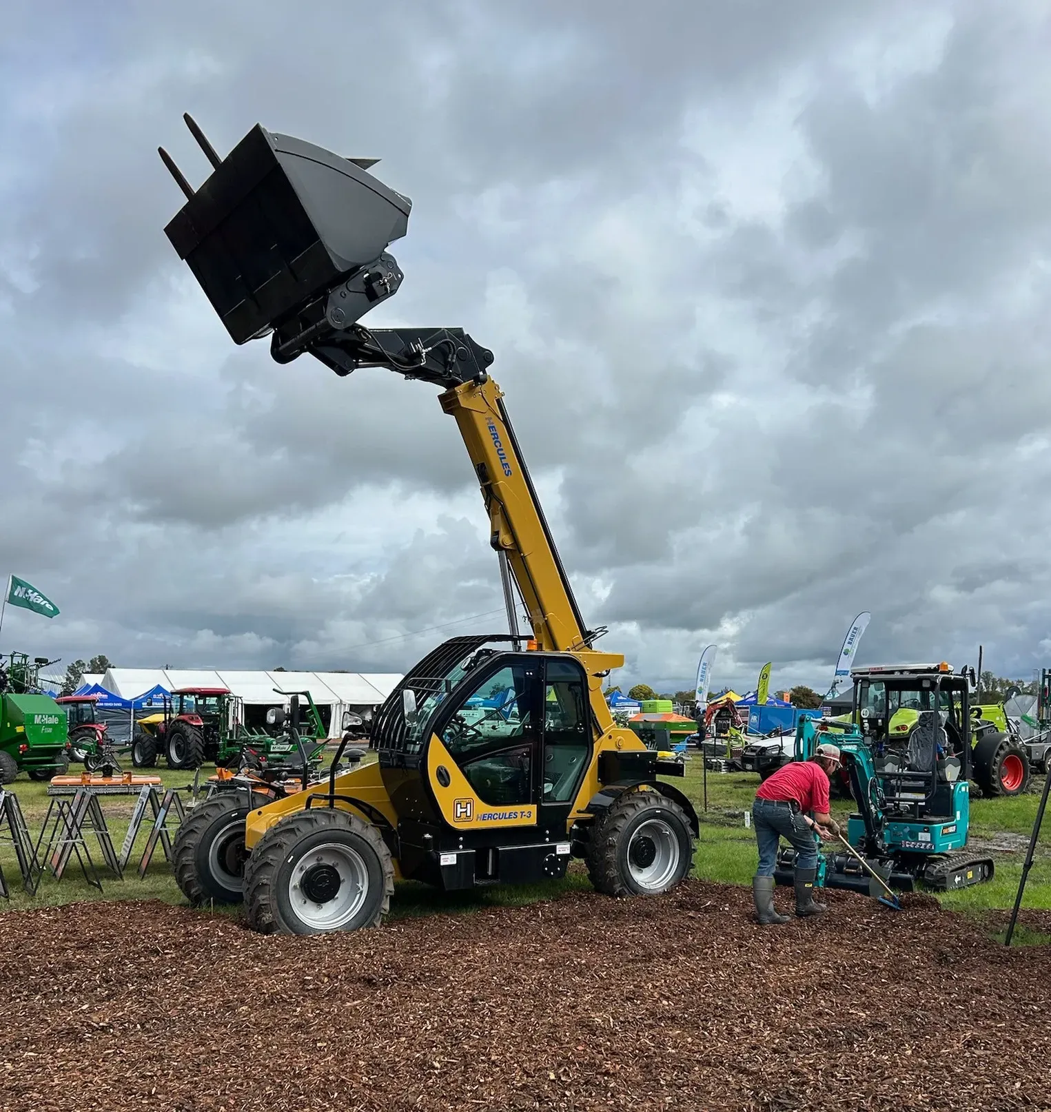 Hercules Machinery Group construction equipment