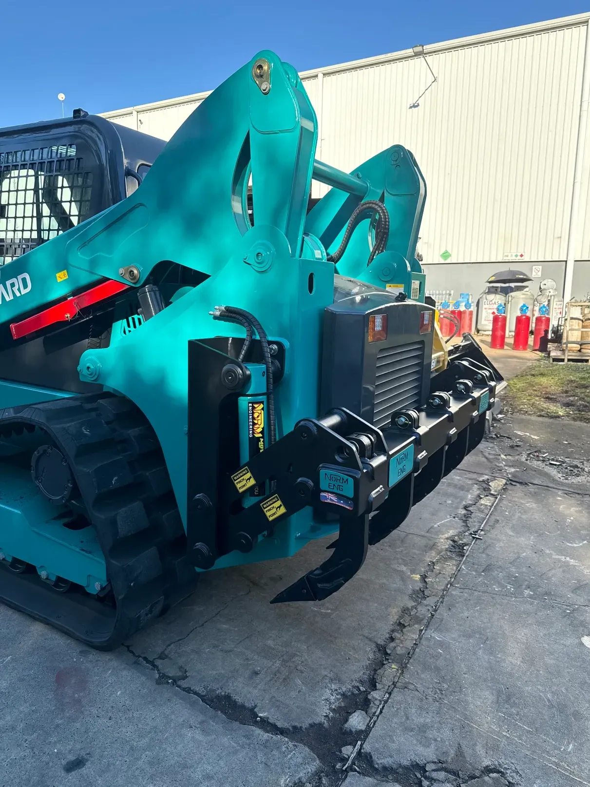 excavators and loaders Australia