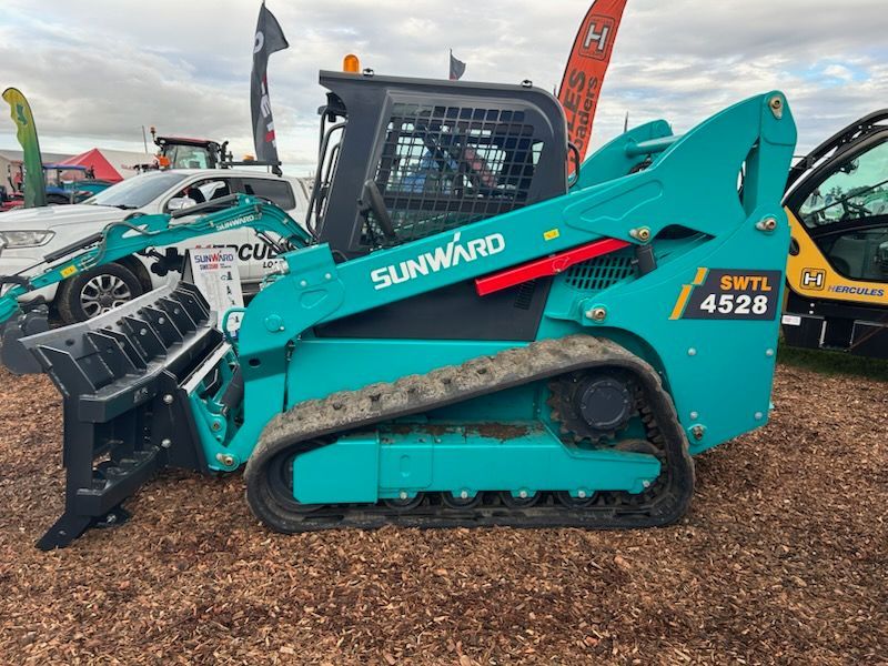 Hercules Machinery Group construction equipment