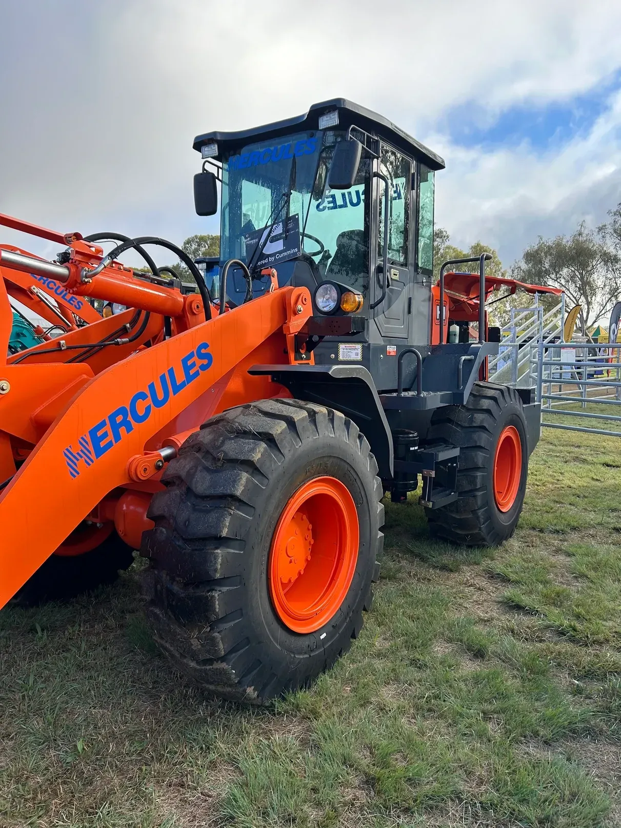 Hercules Machinery Group construction equipment