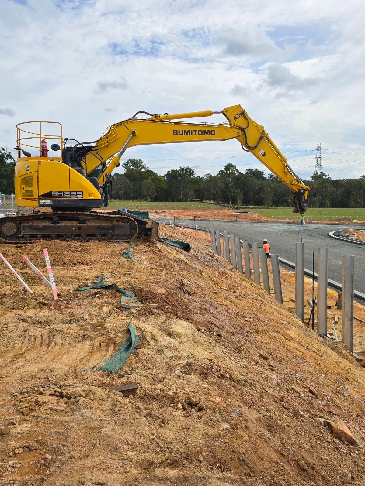 excavators and loaders Australia