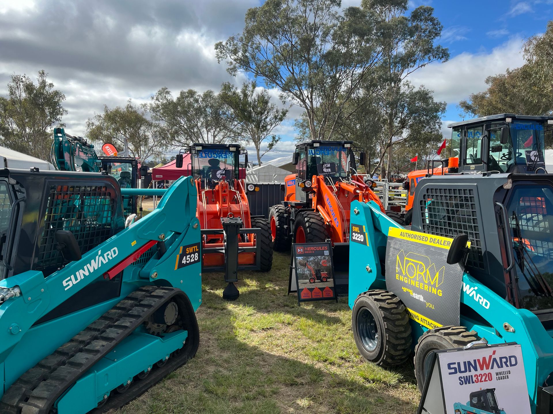 heavy machinery supplier Australia