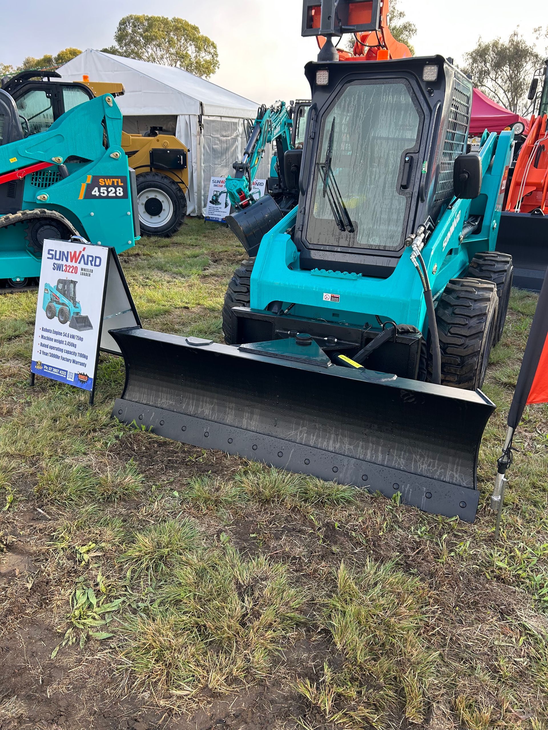 heavy machinery supplier Australia