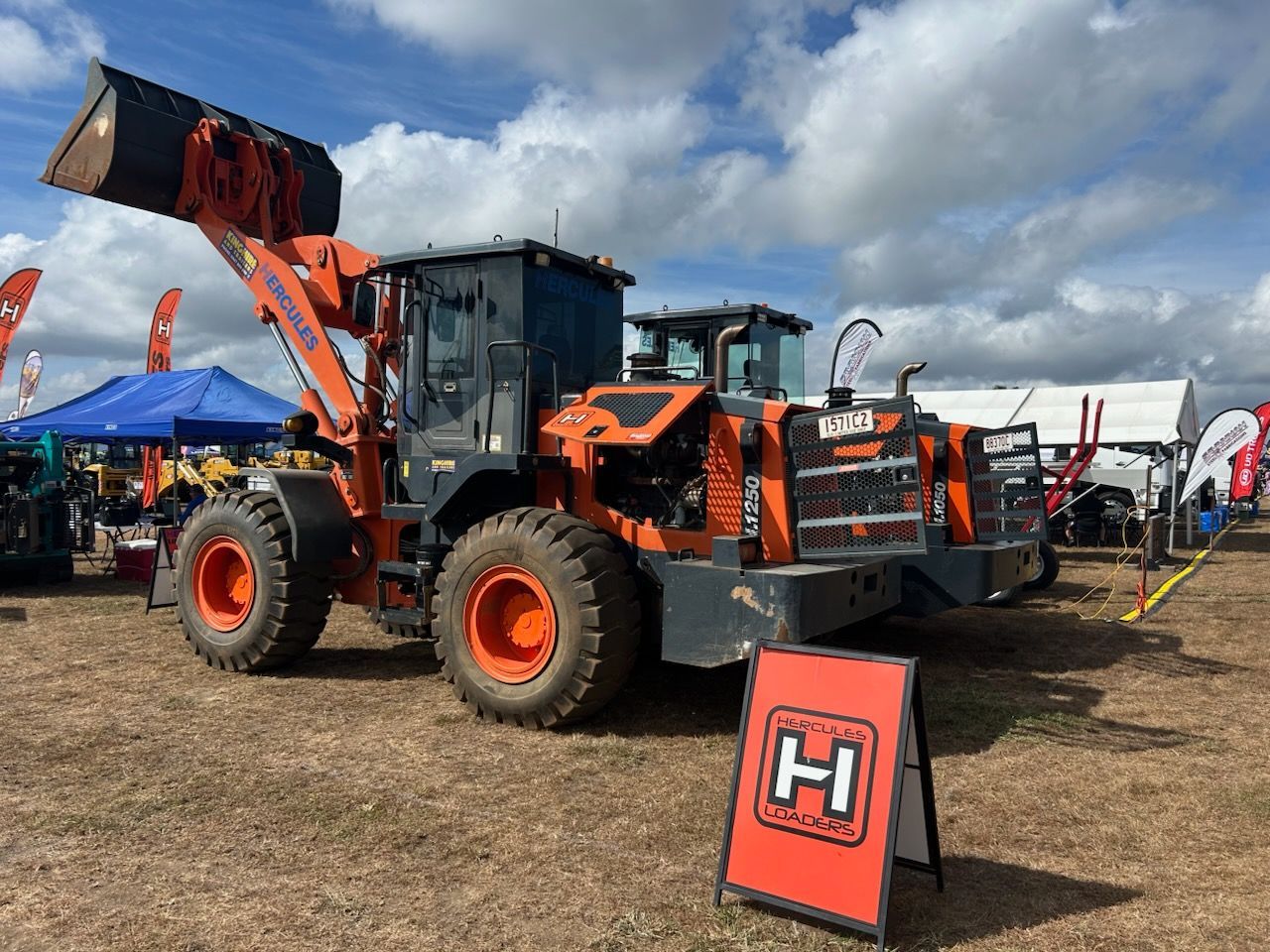 Hercules earthmoving machine Australia