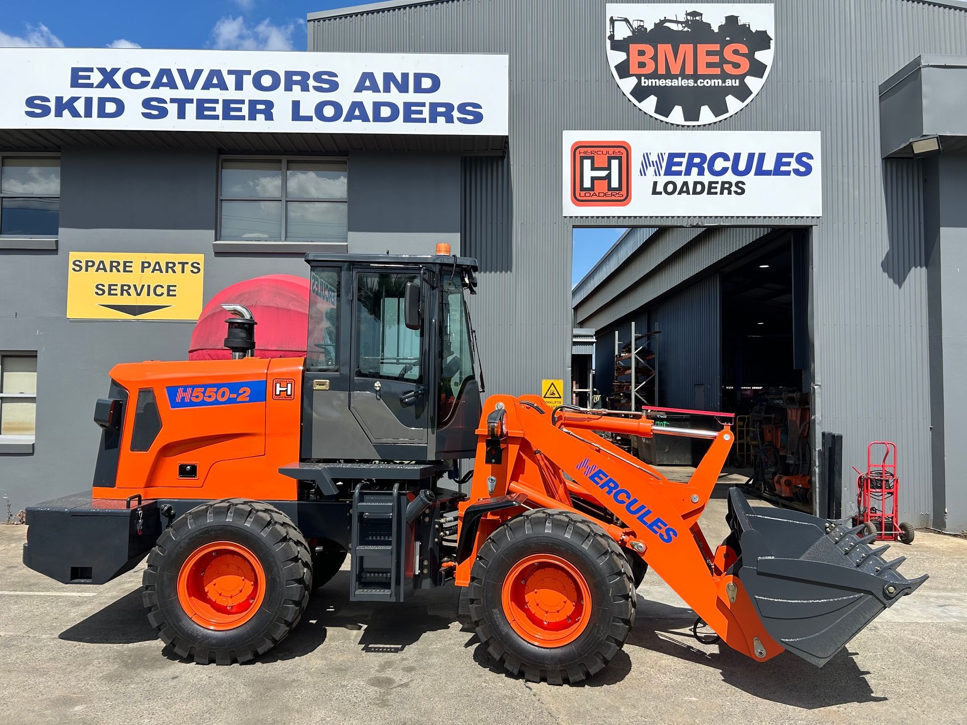 Hercules Machinery Group construction equipment