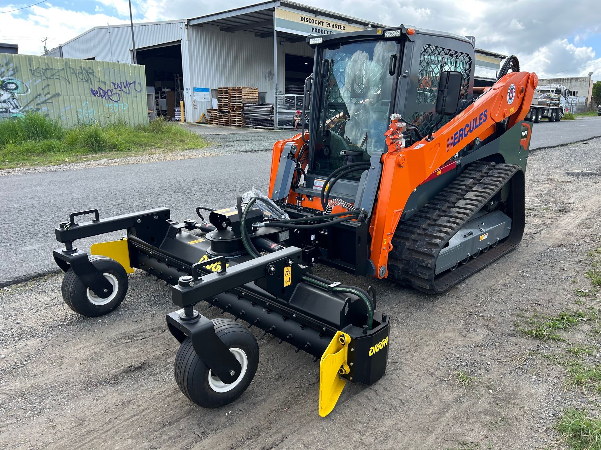 Hercules earthmoving machine Australia