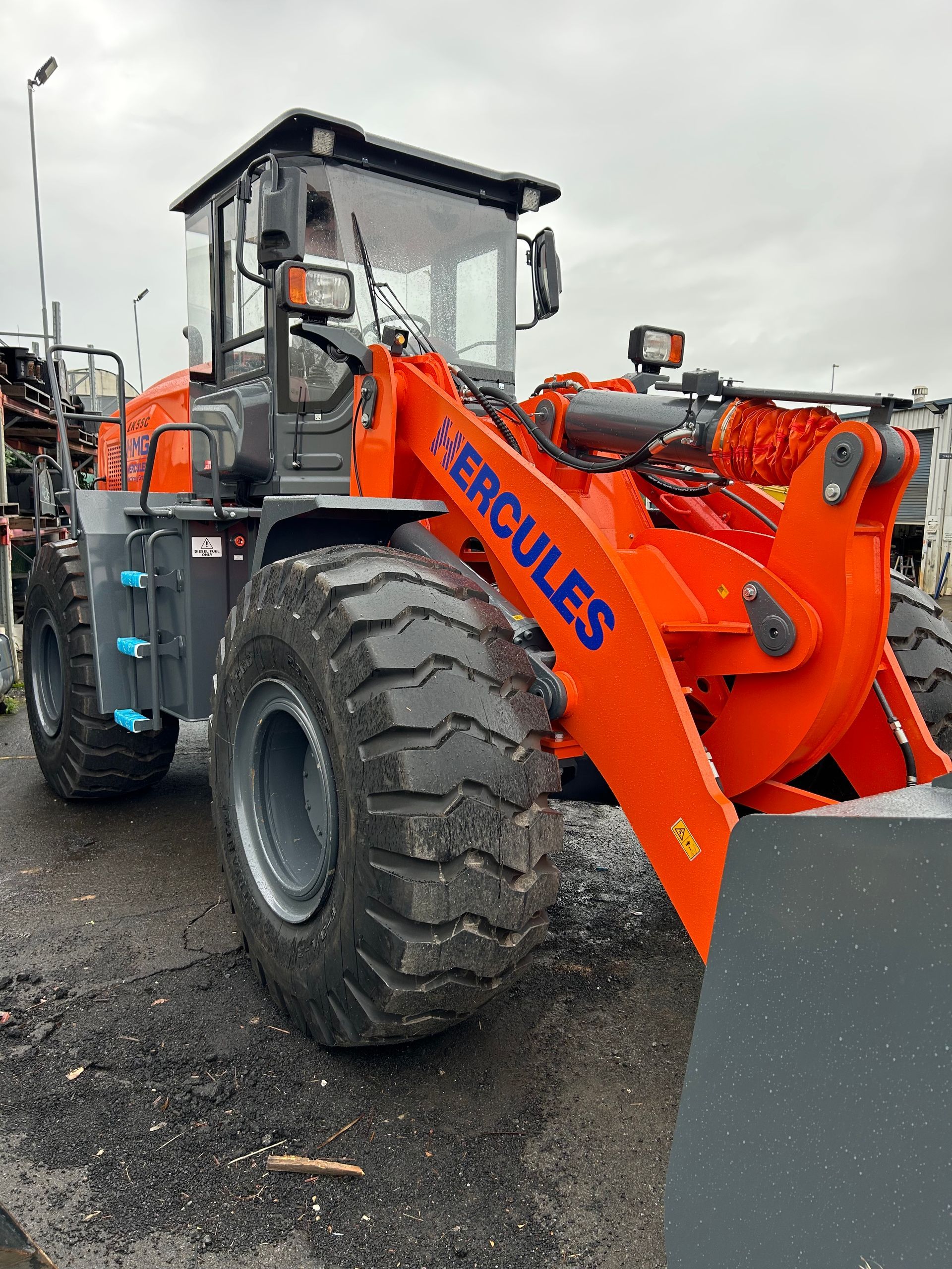 heavy machinery supplier Australia