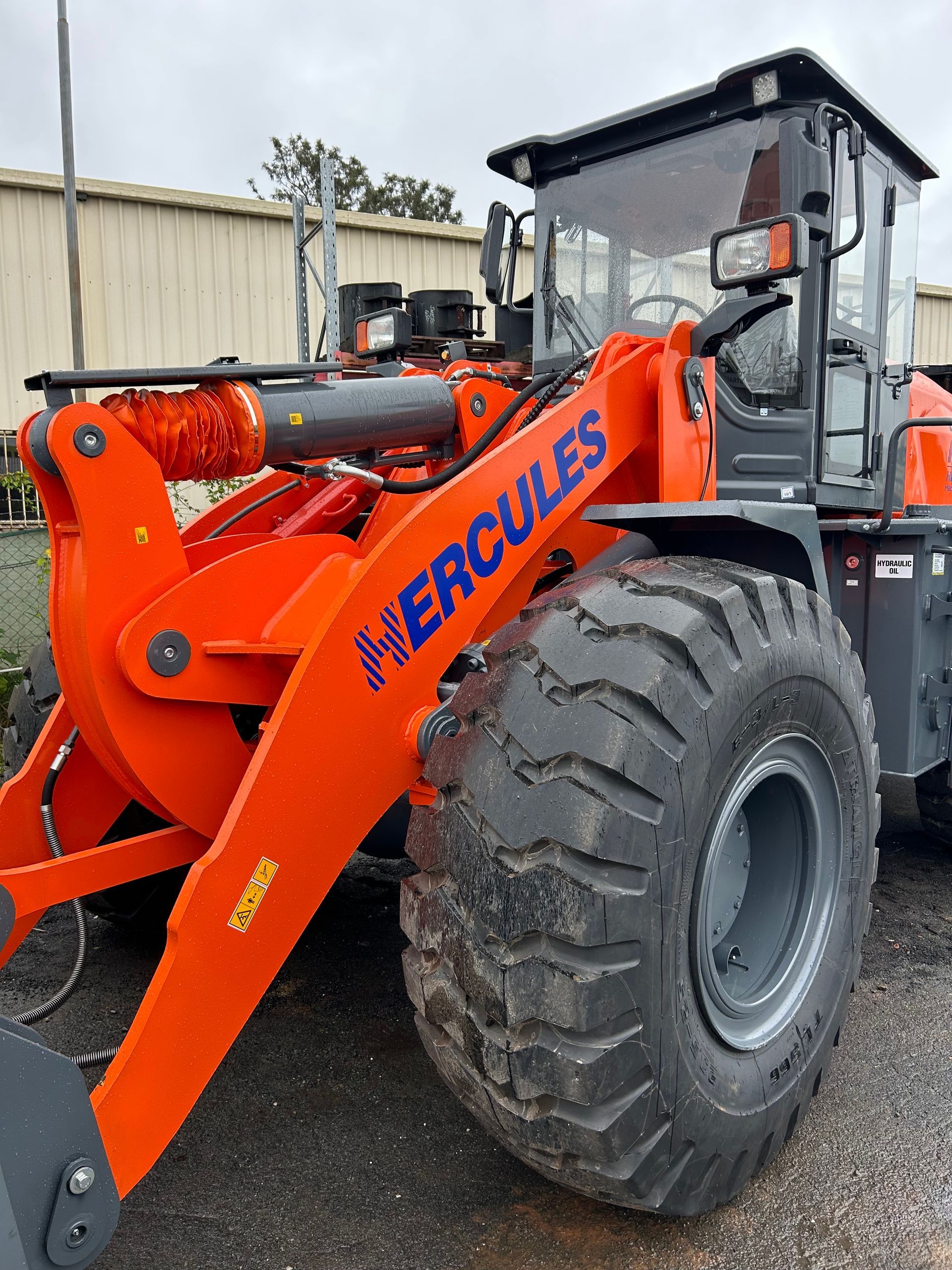 heavy machinery supplier Australia