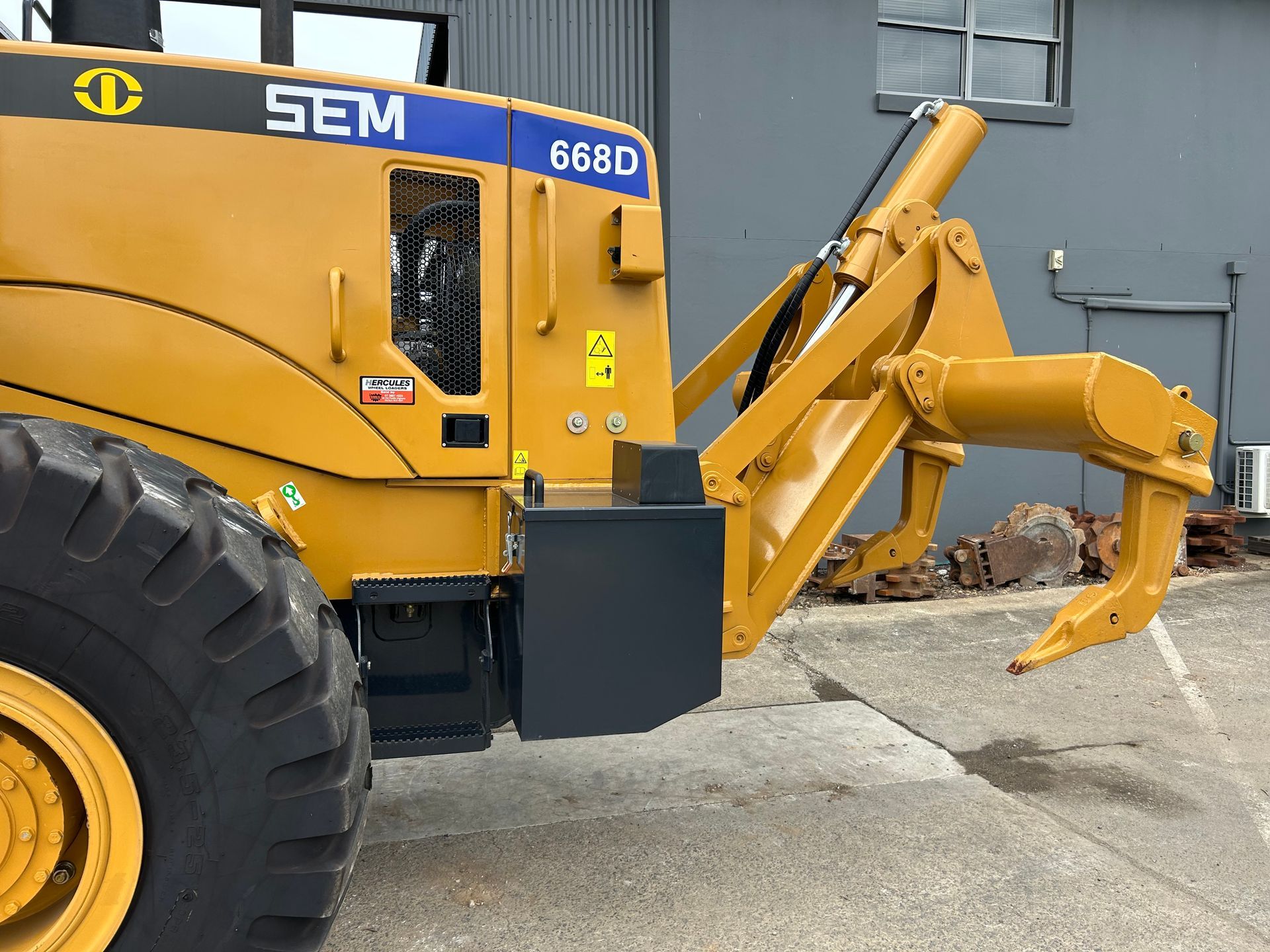 excavators and loaders Australia