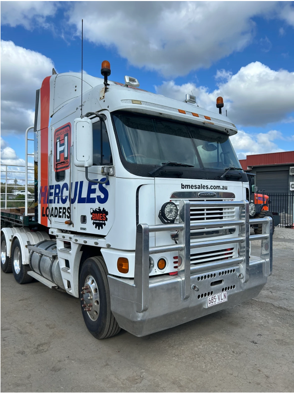 TRUCK & TRAILER FOR SALE! 2003 AGROSY DETROIT