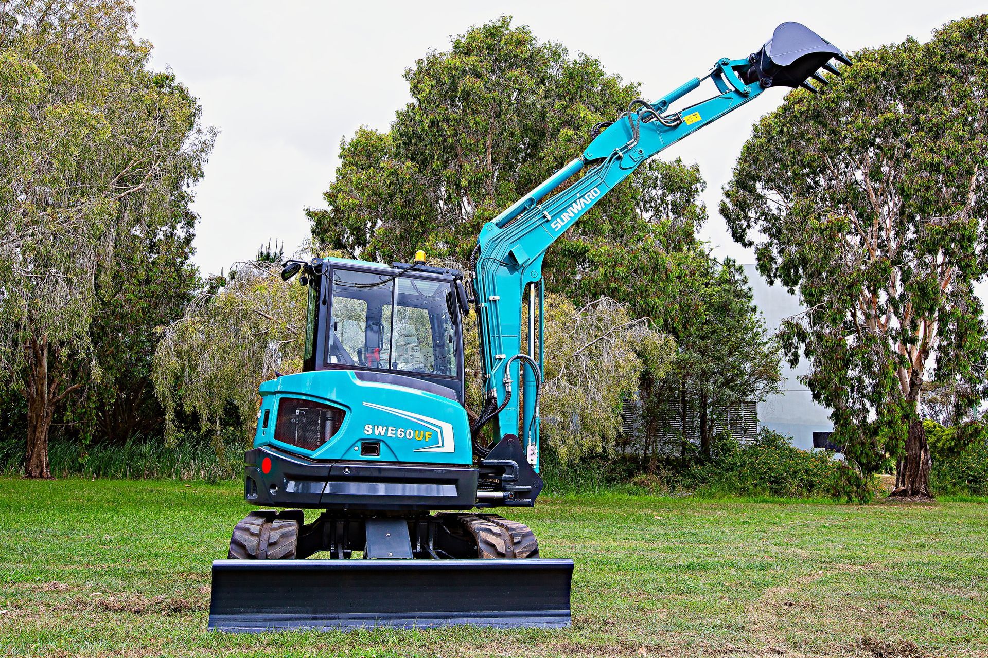 SUNWARD SWE60UF 6T Mini Excavator for Sale