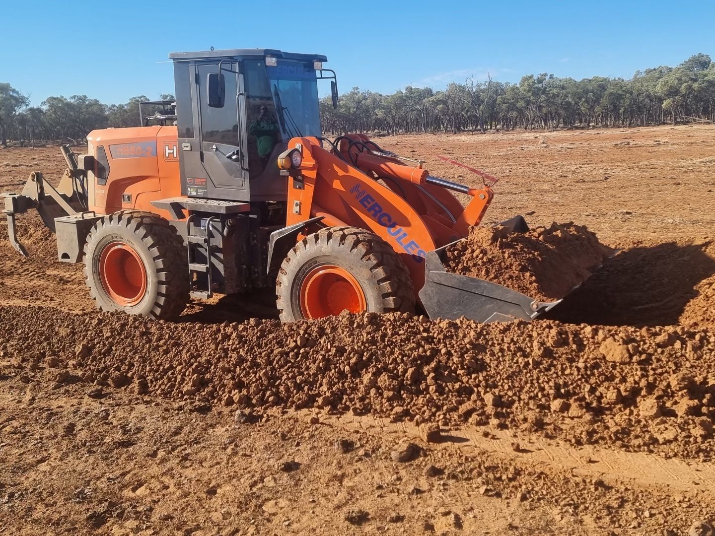 Hercules Machinery Group construction equipment