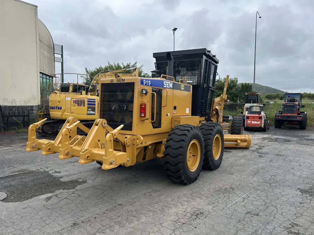 Hercules Machinery Group construction equipment