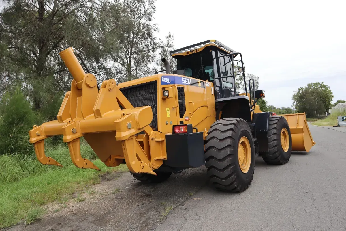 Hercules Machinery Group construction equipment