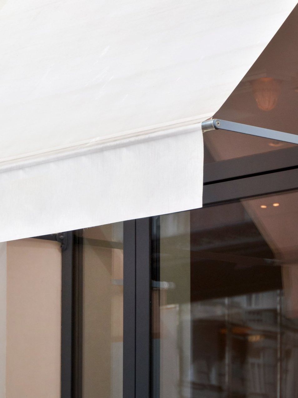 Company that installs and sells window awnings in Phoenix AZ