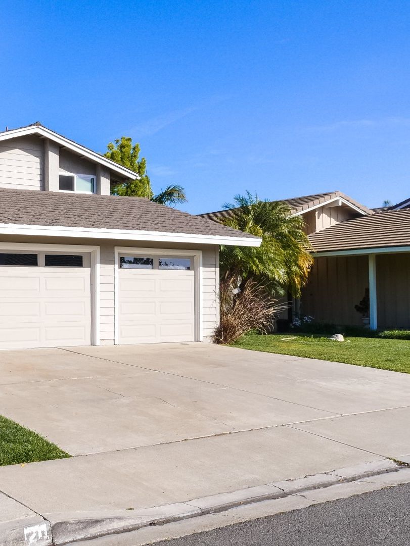 Company that installs and sells patio  awnings in Phoenix AZ