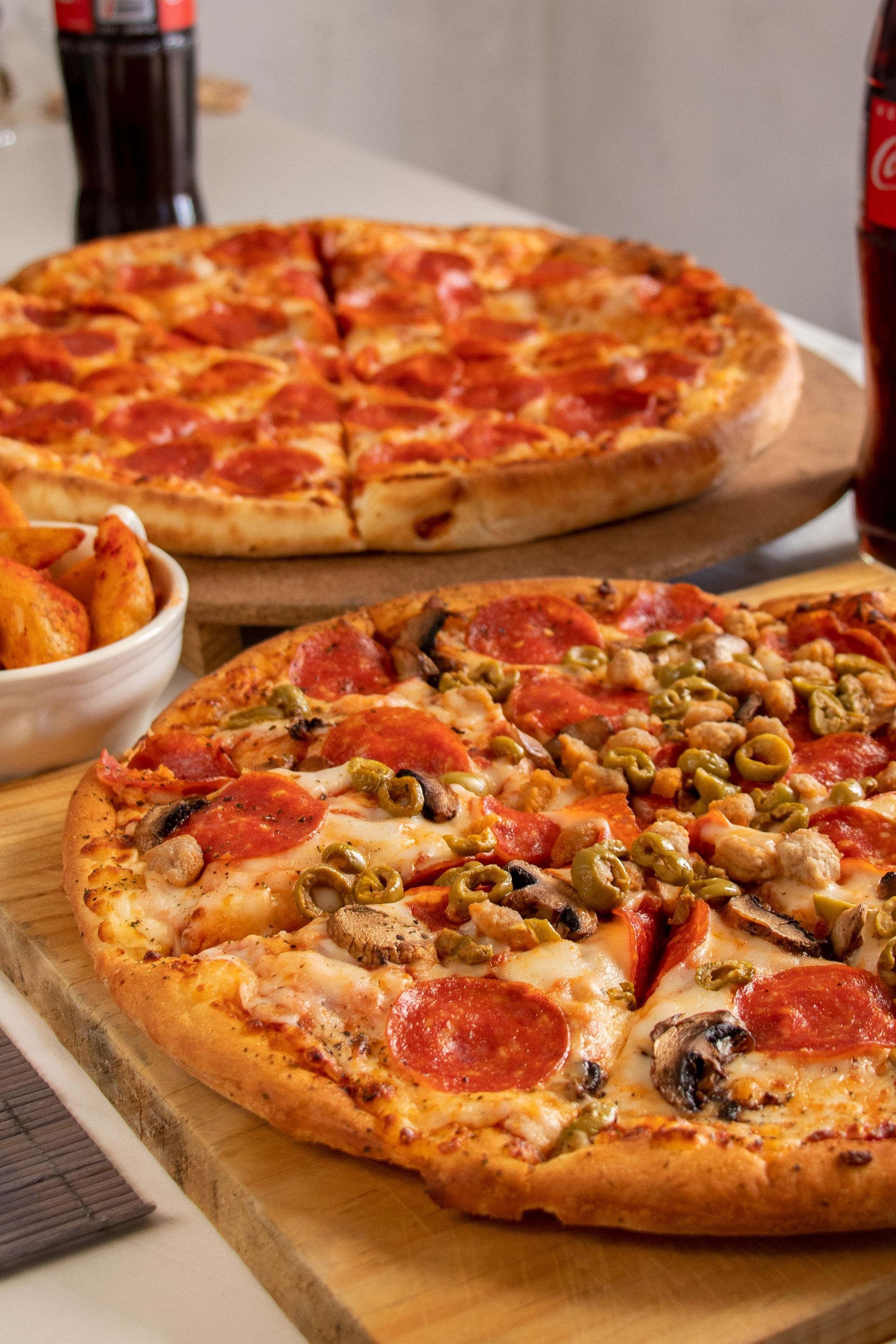 Dino's Pizzeria