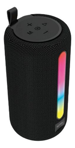 Altavoz Bluetooth cilíndrico negro con tira de luz multicolor y dimensiones marcadas de 18,5 cm x 8,5 cm.