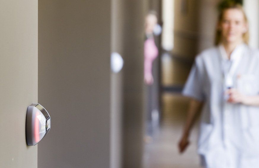 Nurse on her way to an alarm provided by PSIM platform Sky-Walker Nurse on her way to an alarm provided by PSIM platform Sky-Walker