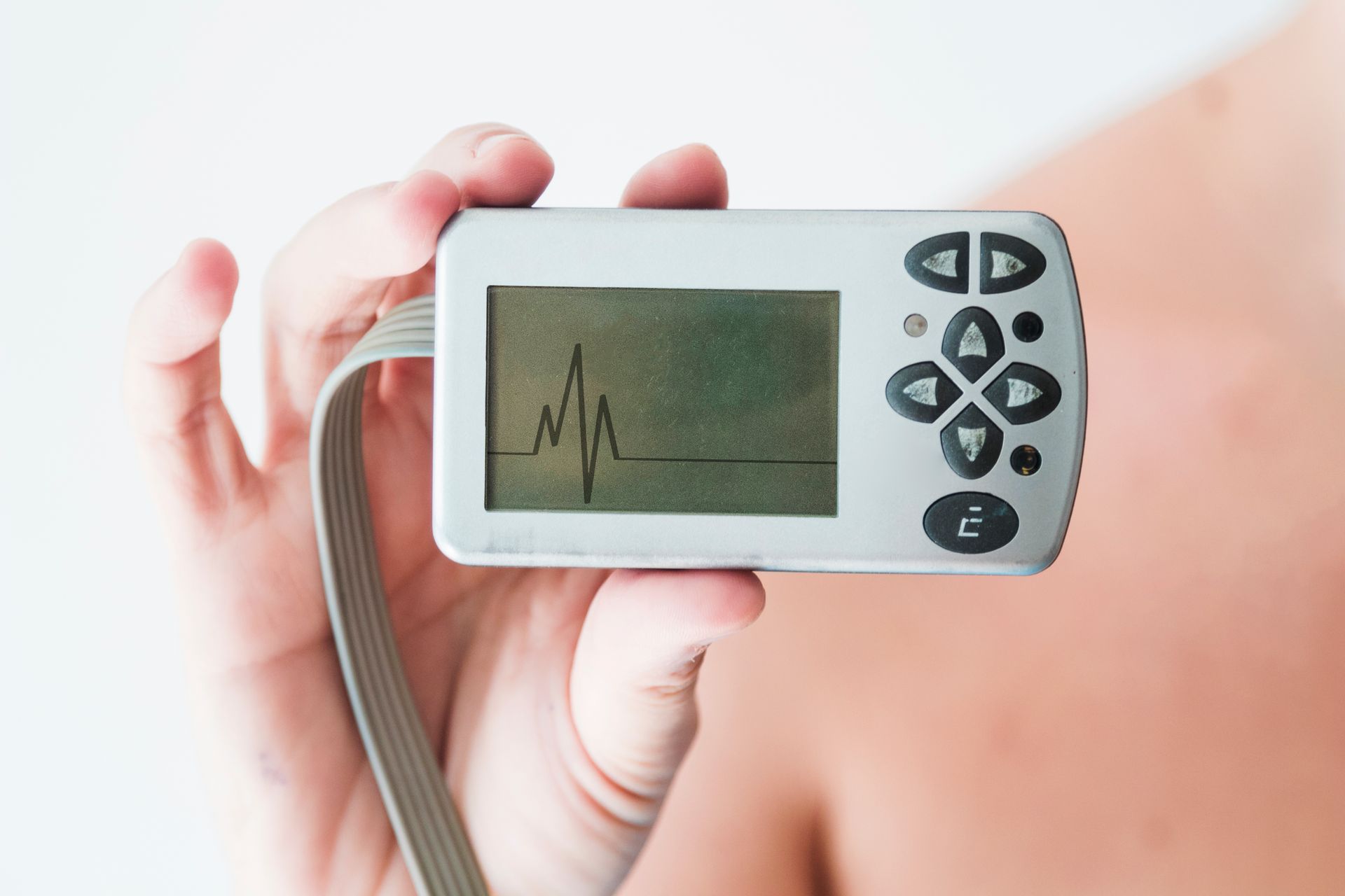 Get to know more about Sky-Walker in Healthcare facilities and go to our Healthcare page! A portable heart monitor for healthcare facilities
