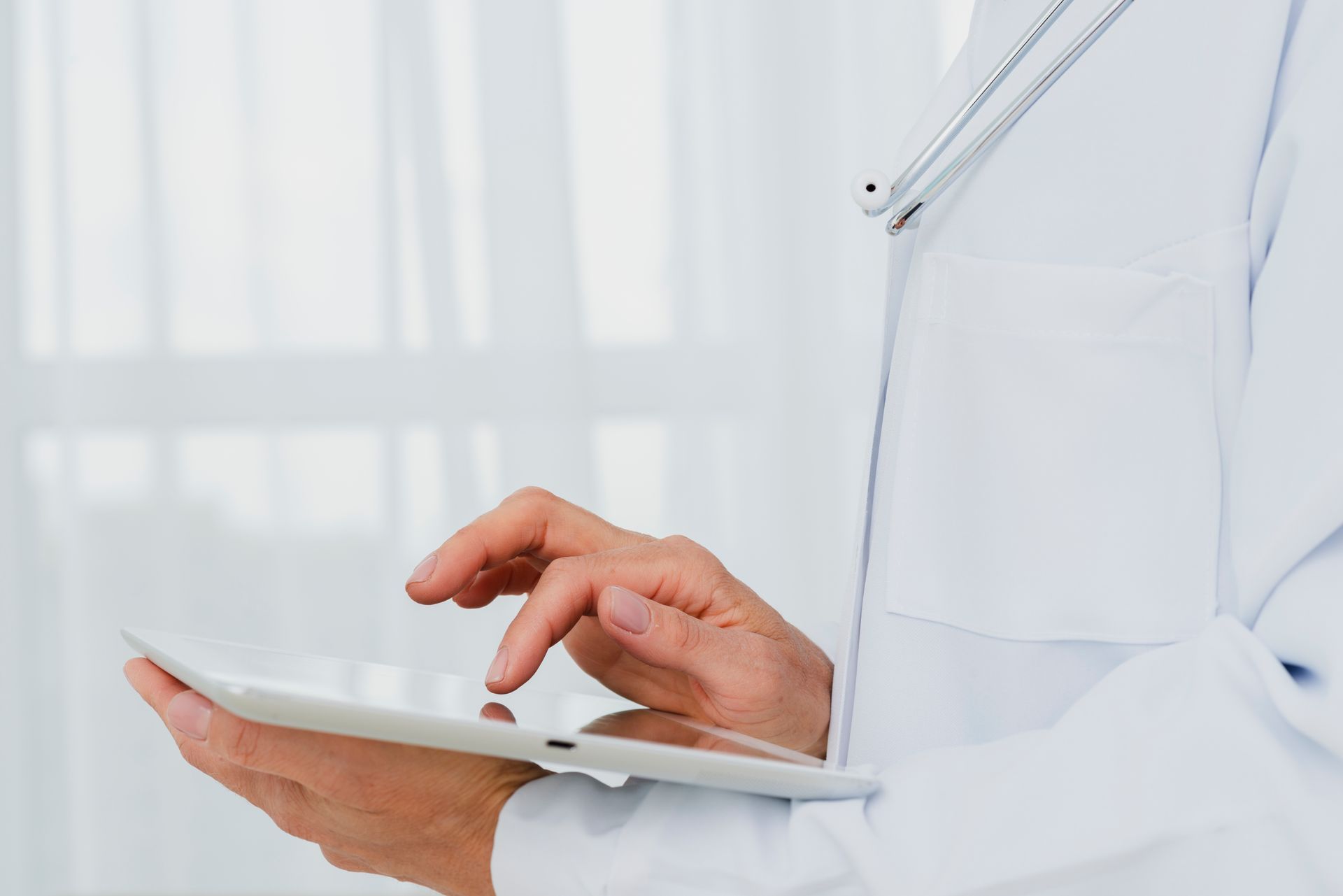 Healthcare Trends - Managing the Risks of Emerging Technologies in Healthcare with PSIM