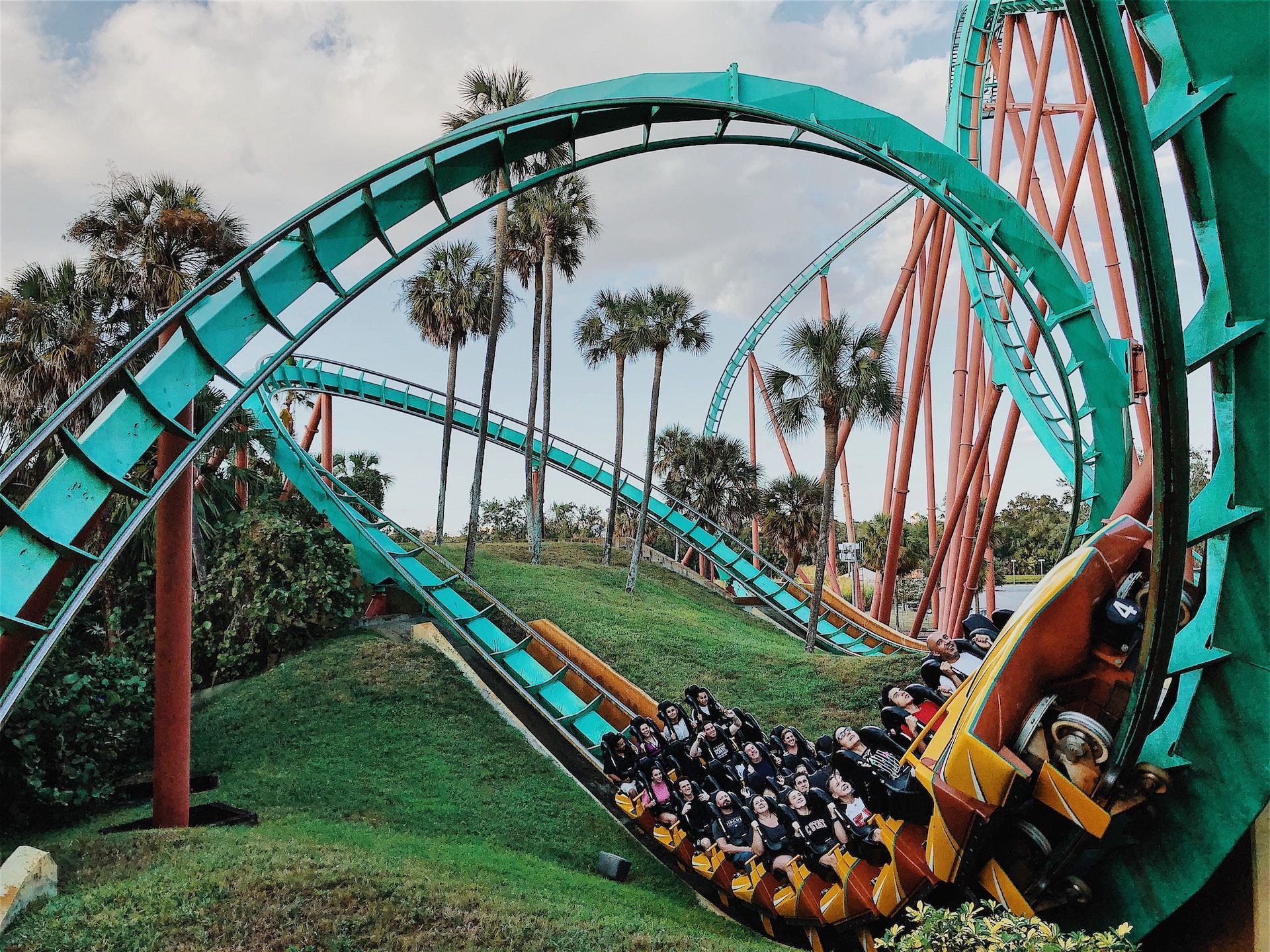 Improving Safety and Security in Amusement Parks