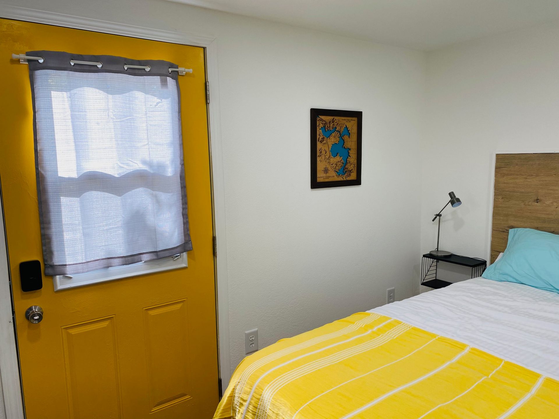 cabin bedroom
