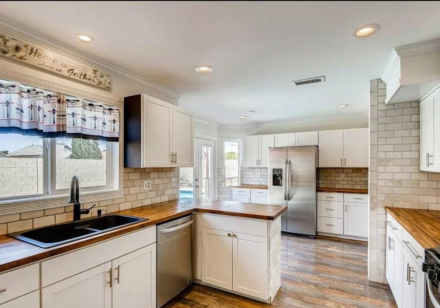 travertine house horizontal view kitchen
