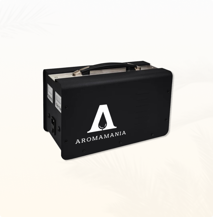 A black box with the word aromamania on it.