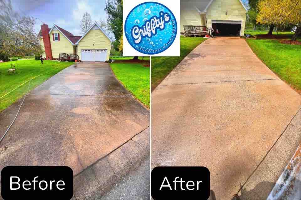 A before and after picture of a concrete driveway.