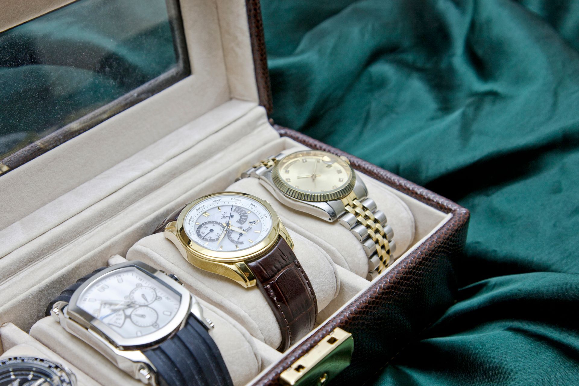 Buy & Sale Luxury Watches Miami FL
