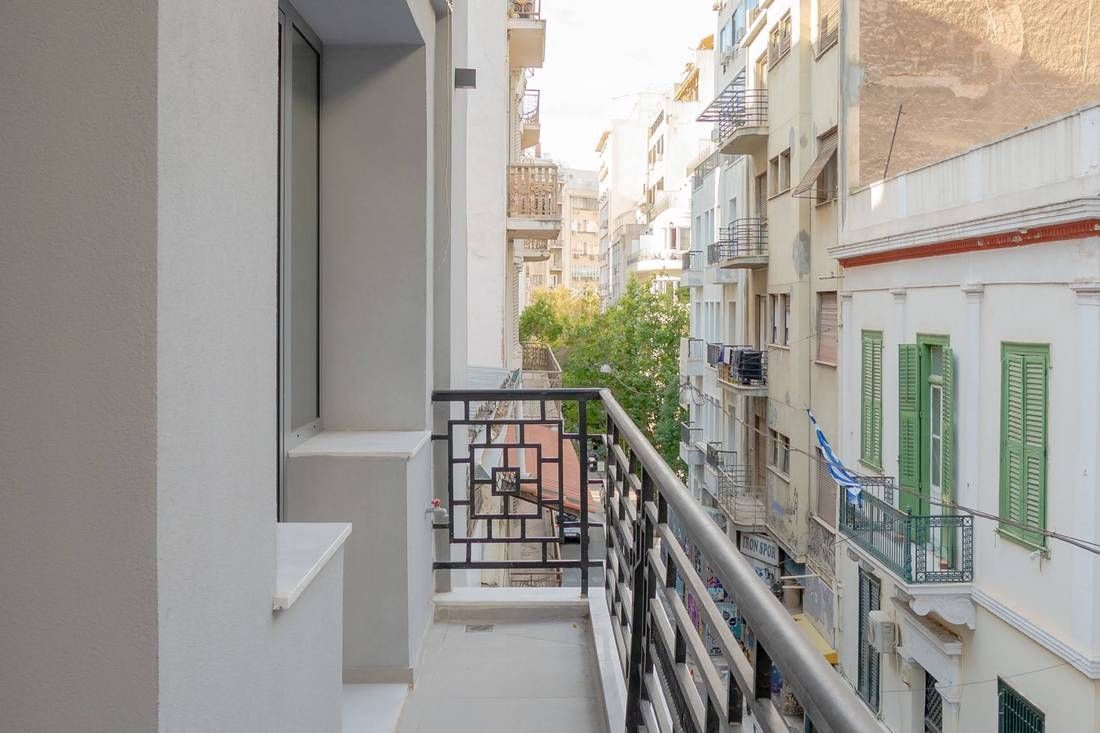 Radical Retreat 2-bedroom apartment in central Athens