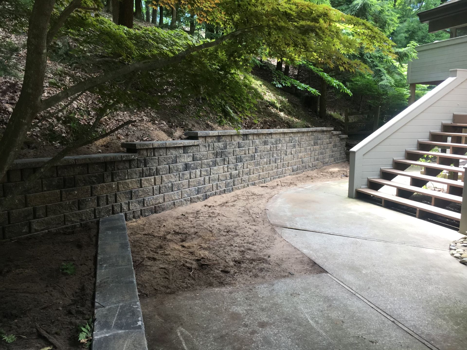 Turning Leaf Landscaping stone retaining wall