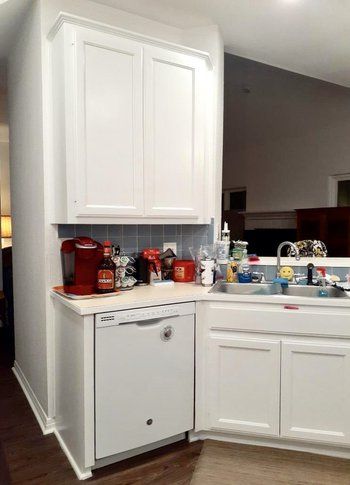 Home in Buda, TX that had full interior painting of walls, ceilings, doors, trim and cabinets painted by Austin Painting and Cabinets