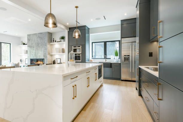 Kitchen remodel mistakes to avoid in Austin in 2026 with cabinet, countertop, and lighting planning