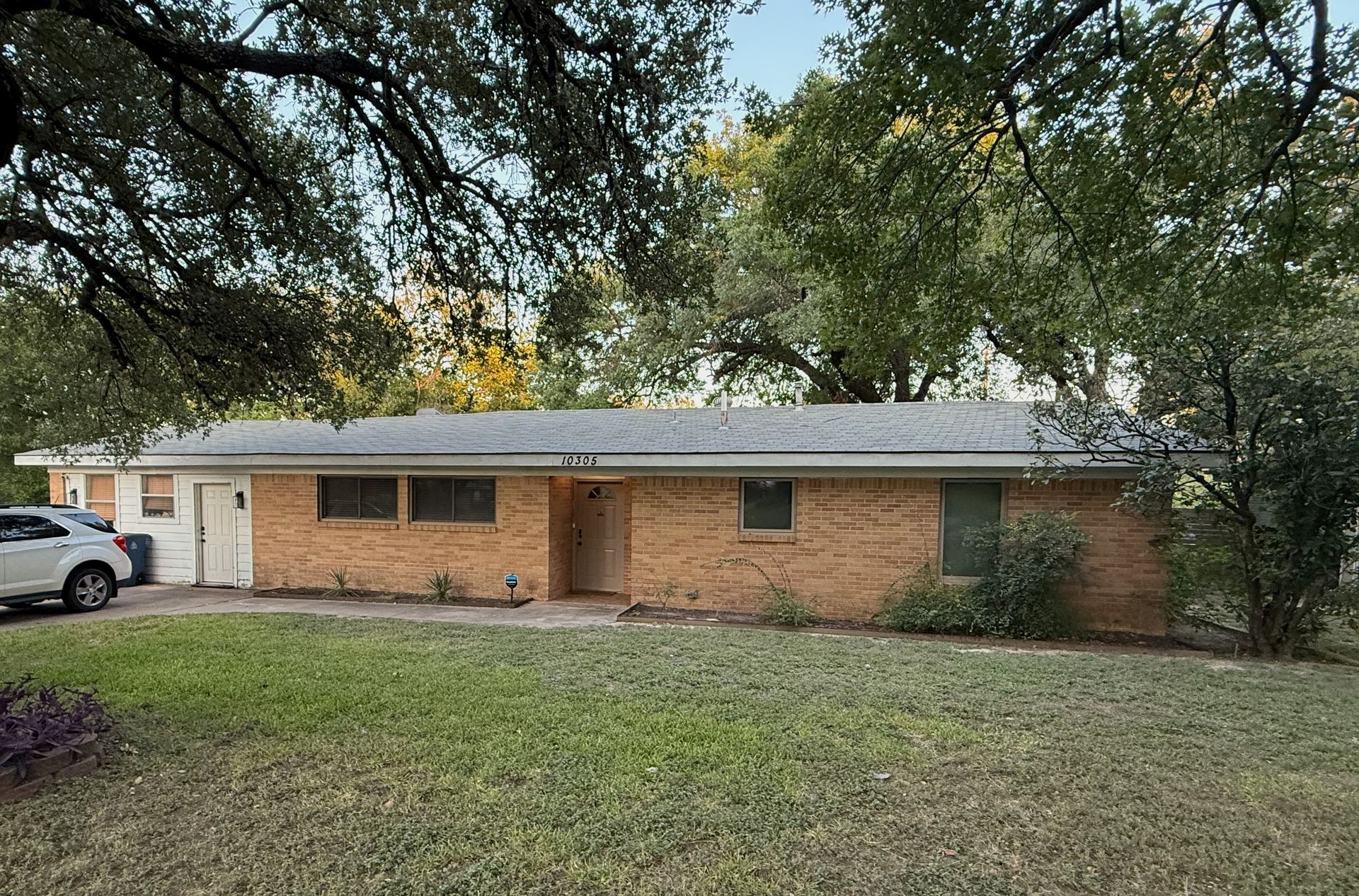 North Austin home before exterior painting