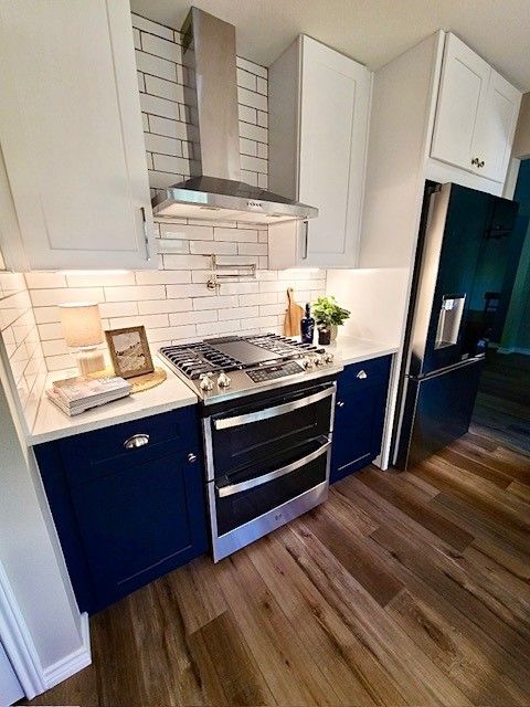 Home in the north Austin, TX with full kitchen remodel including new cabinets, new countertops, and new backsplash completed by Austin Painting and Cabinets